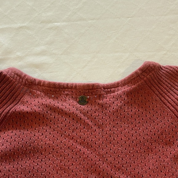 Prana Women's Mainspring Long Sleeve Perforated Sweater W23180538 Medium EUC - Picture 6 of 6